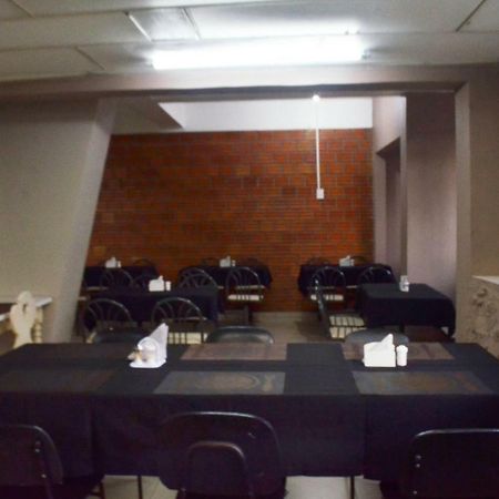 Iguacu Plaza Hotel フォス・ド・イグアス エクステリア 写真